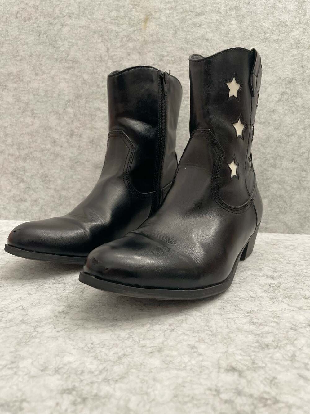 5 Art Class Margot Western Style Boots with White Stars - Picture 2 of 14